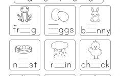 Free Printable Spring Phonics Worksheet For Kindergarten | Spring Printable Worksheets